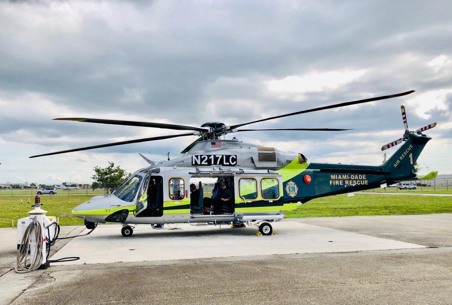 Leonardo Delivers the First AW139 Helicopter to the MiamiDade Fire