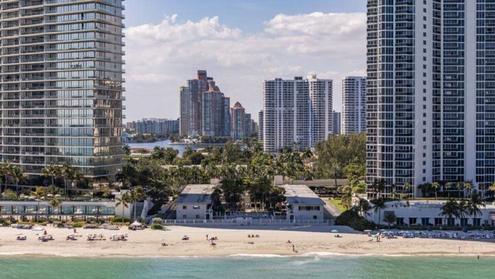 62-story tower just got a green light from a Miami oceanfront town